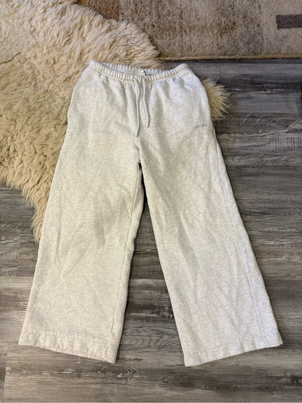 Artizia wide leg sweats - cropped